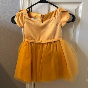 Azaize yellow flower girl dress size 3